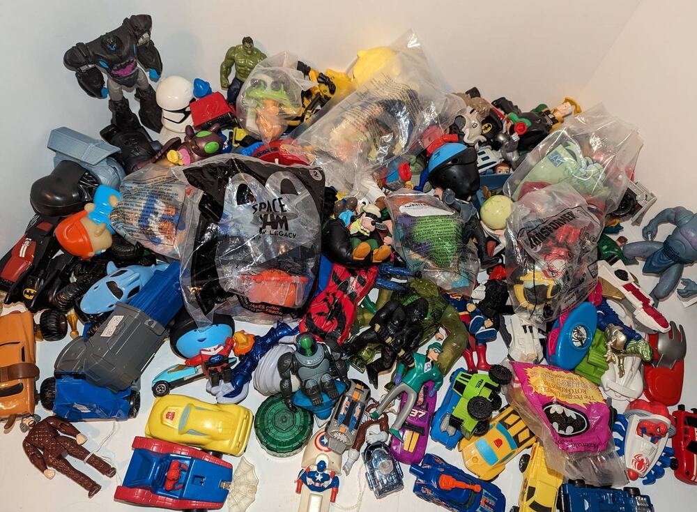 Huge Lot McDonalds Happy Meal Boy Toys DC Comics Small Soldier Hot Wheels